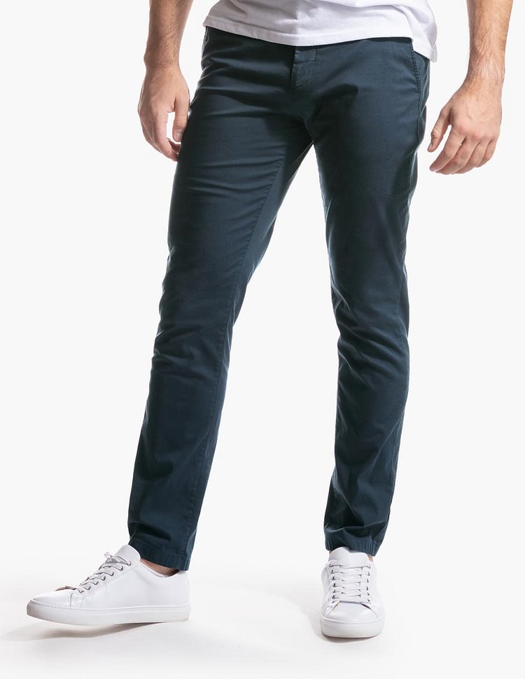 StrideCraft™ Chinos — Own Every Move with Pants That Stay Sharp and Comfortable All Day
