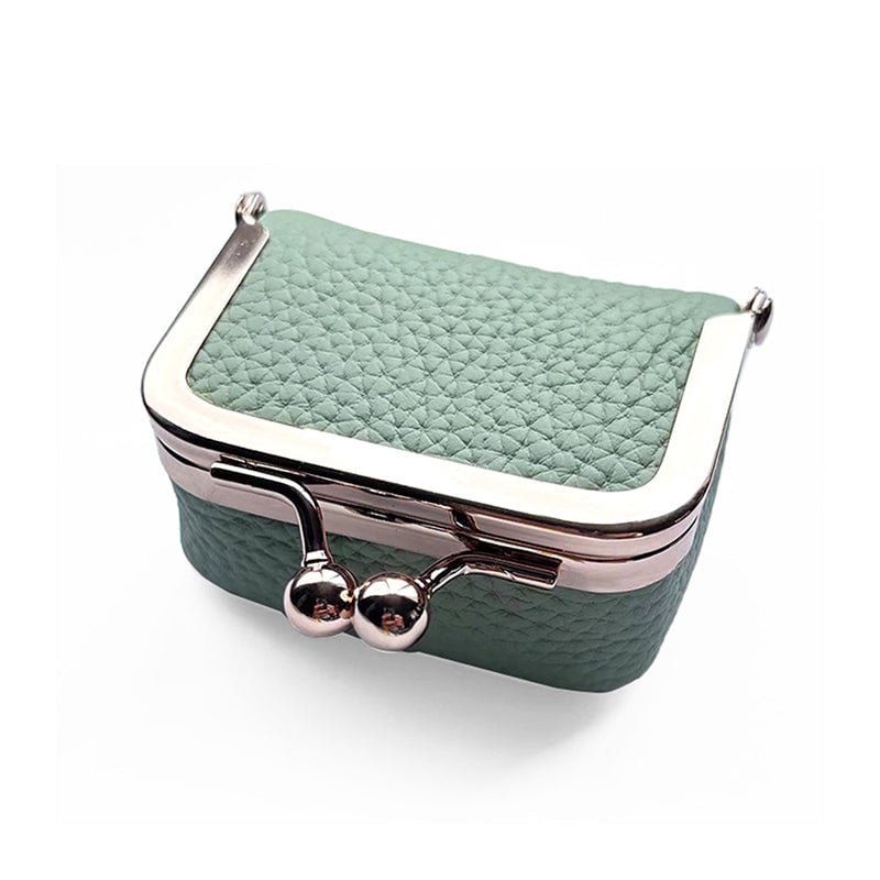 VeledaVault™ Mini Jewelry Case — Keep Your Sparkle Safe and Stunning On the Go